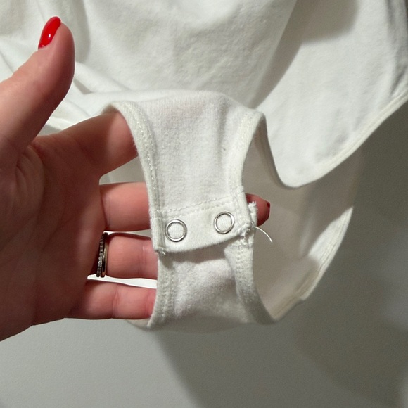 JustFab Ivory Ruffled Top - Picture 5 of 7